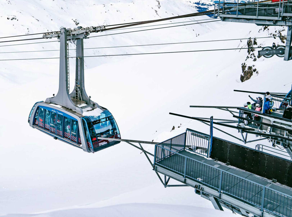 Gondel im Skigebiet Arosa Lenzerheide im Winter
